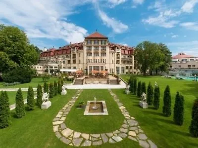 Ensana Thermia Palace 5*