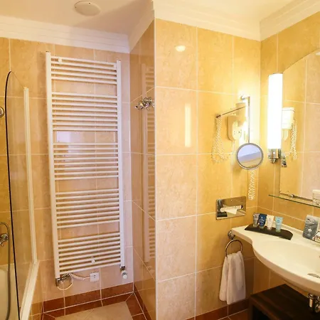Hotel Ensana Thermia Palace 5*