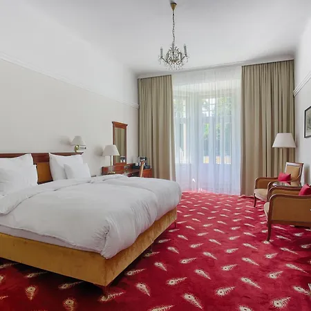Ensana Thermia Palace 5*