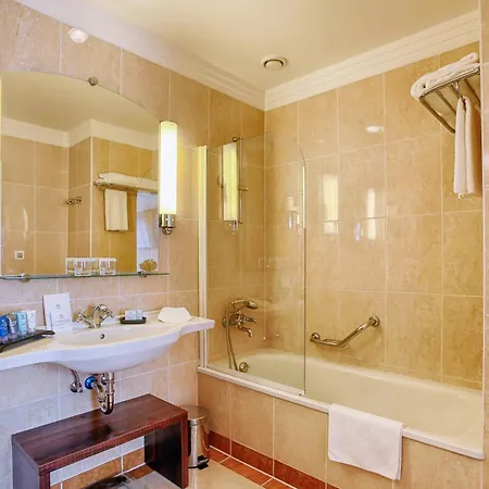 Ensana Thermia Palace Hotel