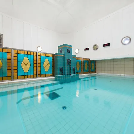 Ensana Thermia Palace מלון 5*