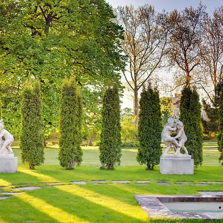 Ensana Thermia Palace Πιεστάνυ