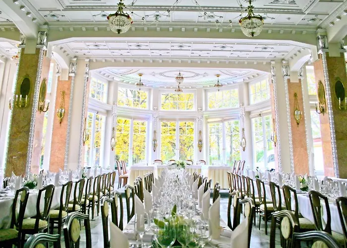 Ensana Thermia Palace 5* 皮耶什佳尼