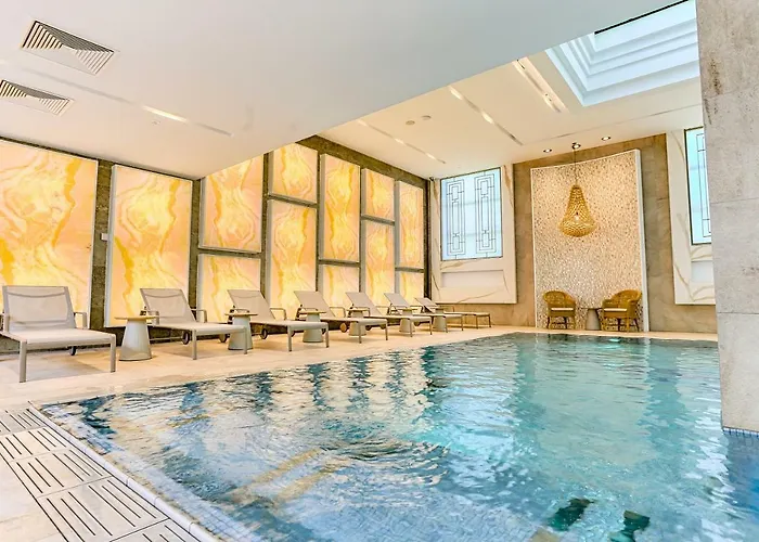 Ensana Thermia Palace 5* 皮耶什佳尼